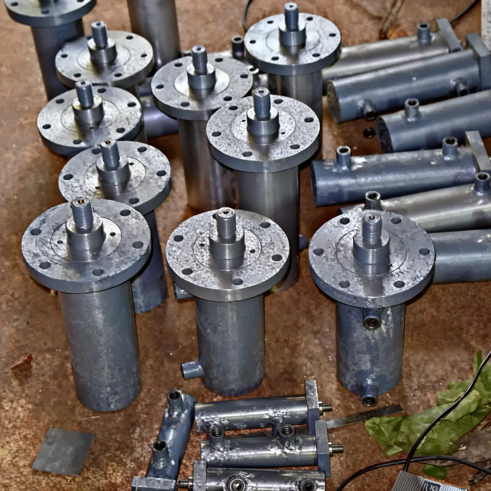 Industrial Hydraulic Cylinders & Actuator Systems